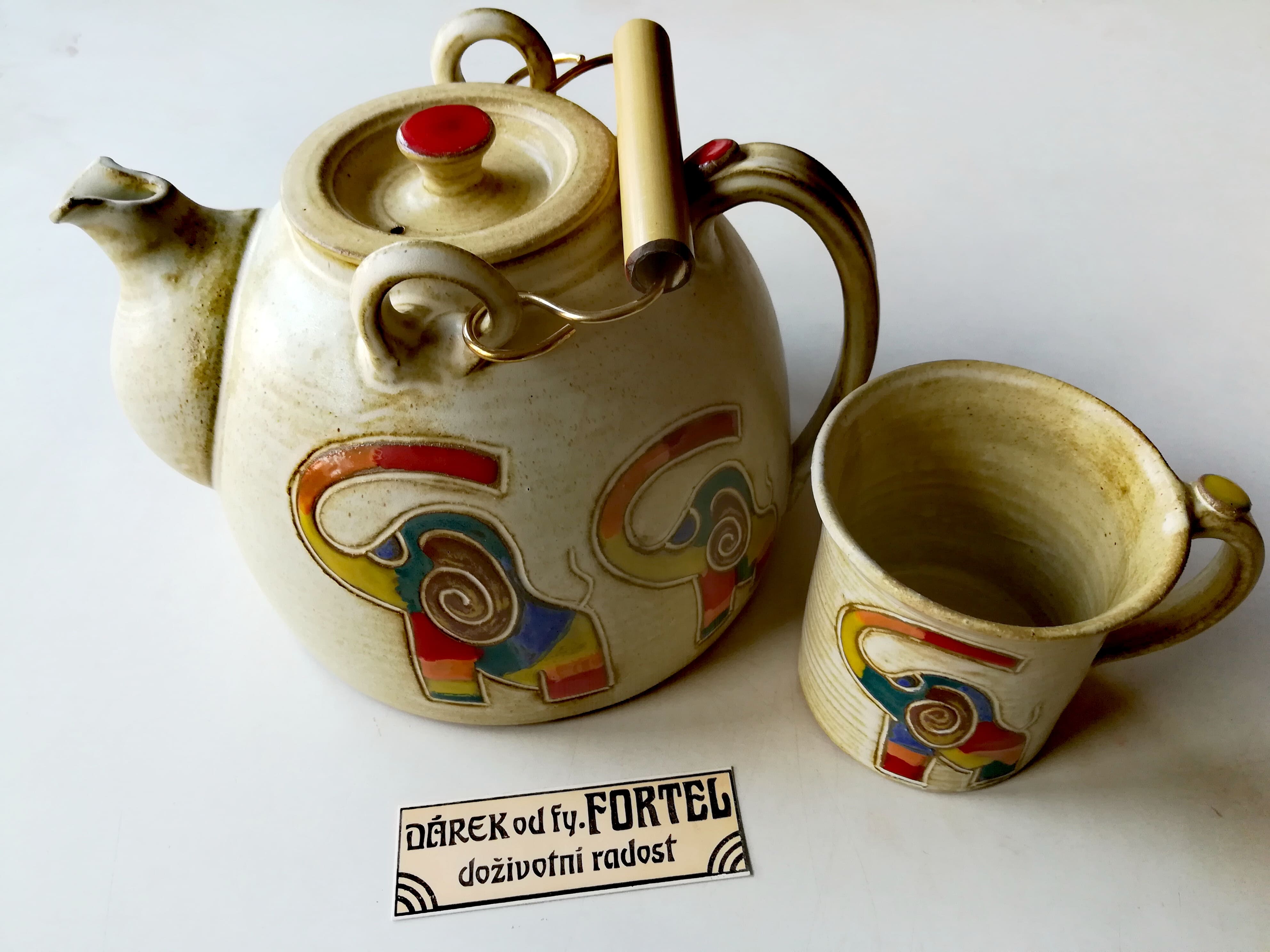 keramická konvice Fortel